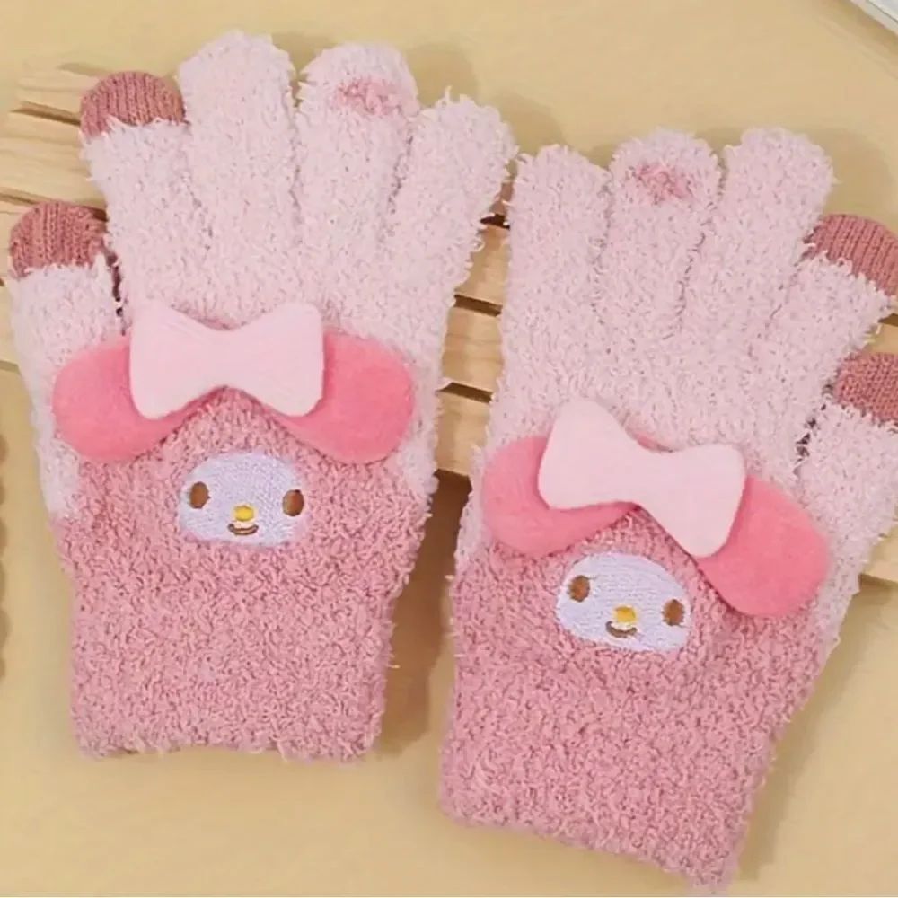My Melody Plush Gloves